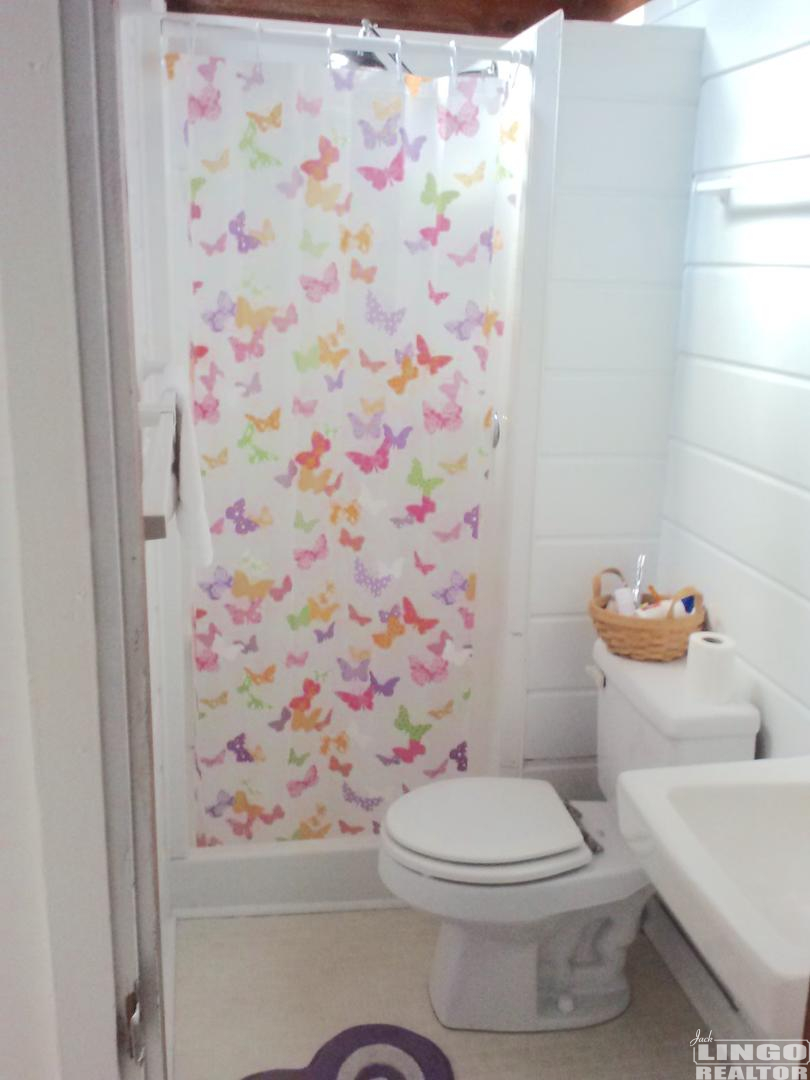 204bath 204 CAROLINA STREET Rental Property 204bath 204 CAROLINA STREET Rental Property