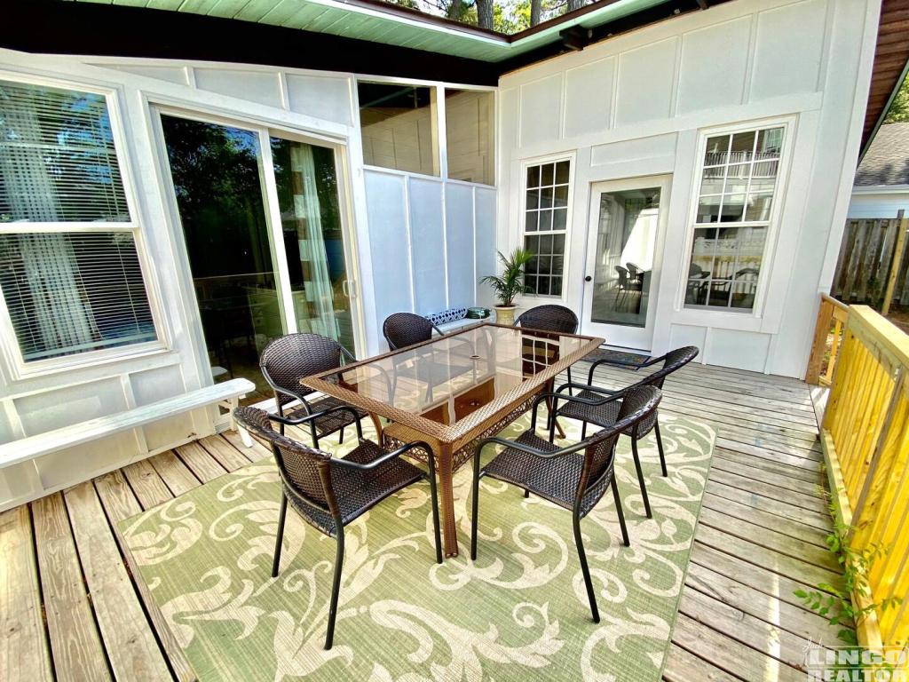 10deck 210 CAROLINA STREET Rental Property 10deck 210 CAROLINA STREET Rental Property