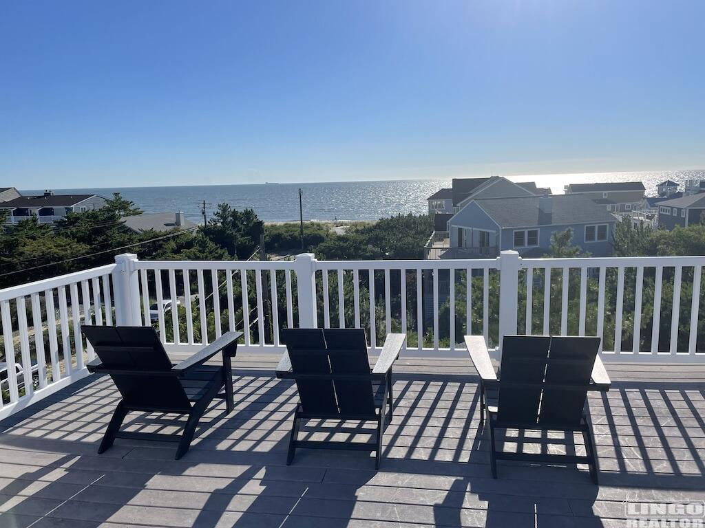 0928E11A-556F-47D9-B0E0-65A382E3621F 26 COLLINS AVENUE Rental Property 0928E11A-556F-47D9-B0E0-65A382E3621F 26 COLLINS AVENUE Rental Property