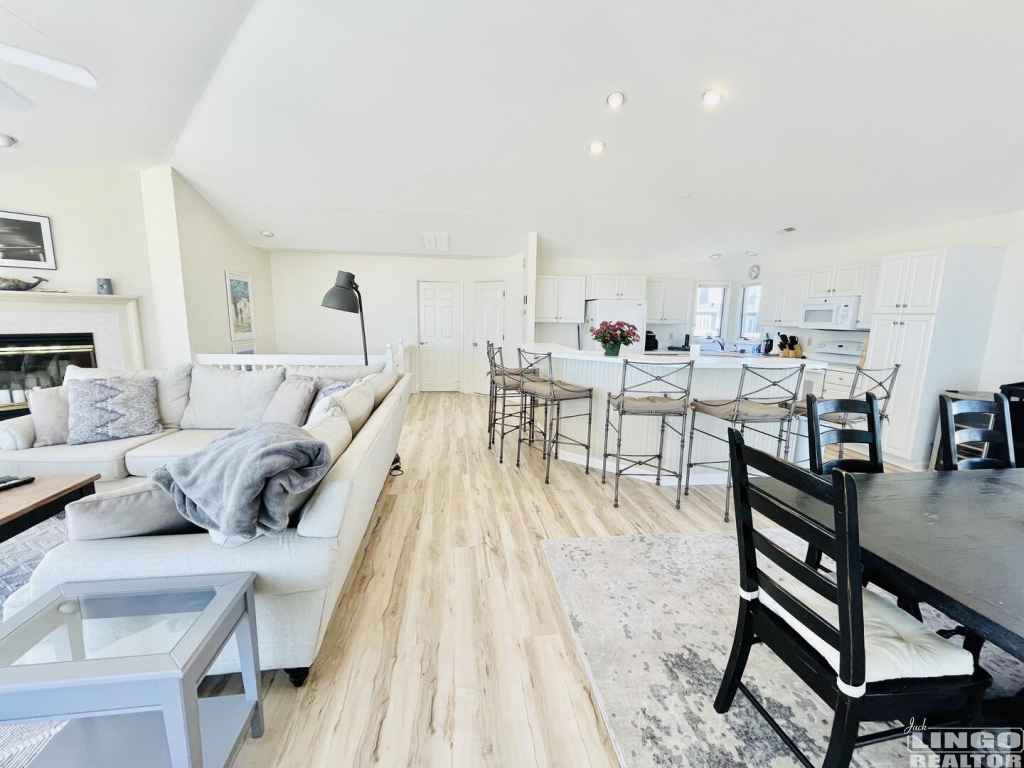 IMG_6442 4 COLLINS AVENUE Rental Property IMG_6442 4 COLLINS AVENUE Rental Property