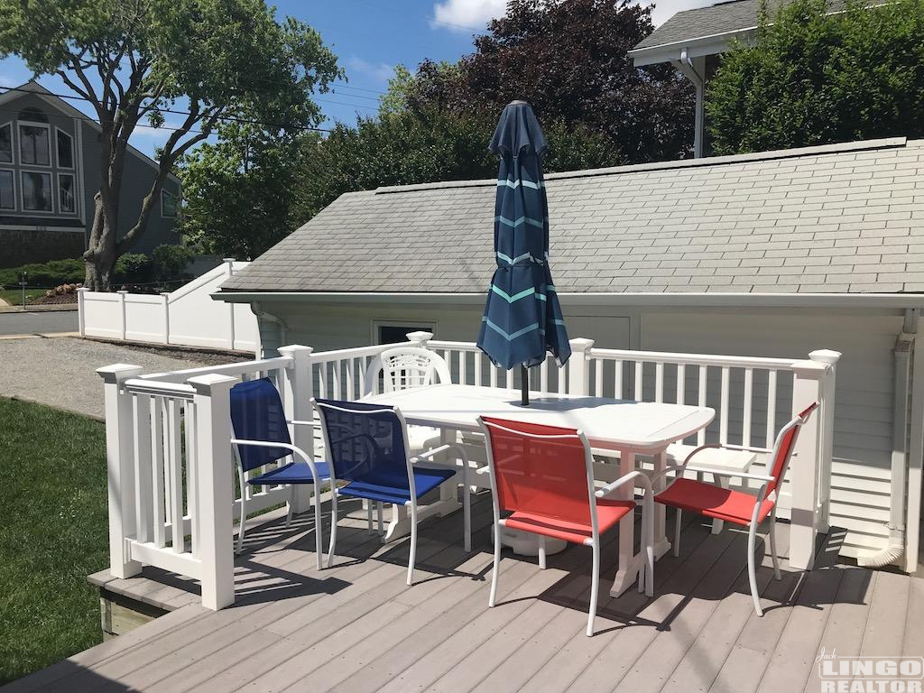 52DEDECK 52 DELAWARE AVENUE  Rental Property