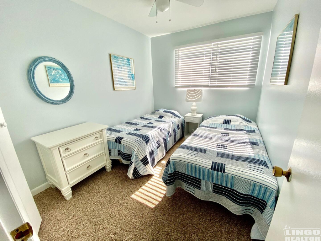 2bbr2 2B DEWEY VILLA  Rental Property