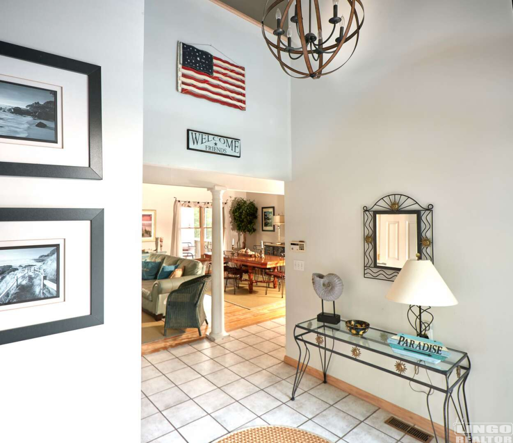 2022.7+J+VidalSee+Glass+104+Foyer+copy 17 HARBOR ROAD Rental Property 2022.7+J+VidalSee+Glass+104+Foyer+copy 17 HARBOR ROAD Rental Property