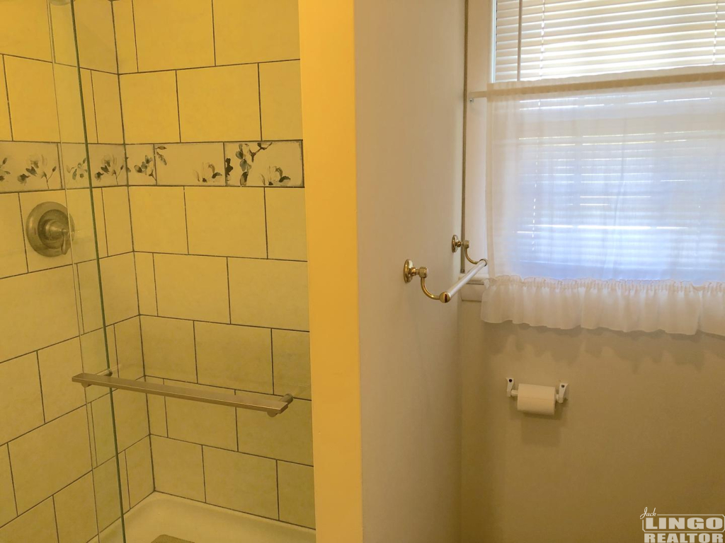 27bath 27 HARBOR ROAD Rental Property 27bath 27 HARBOR ROAD Rental Property