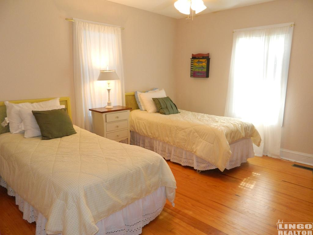 BR6 8 MCKEAN AVENUE  Rental Property