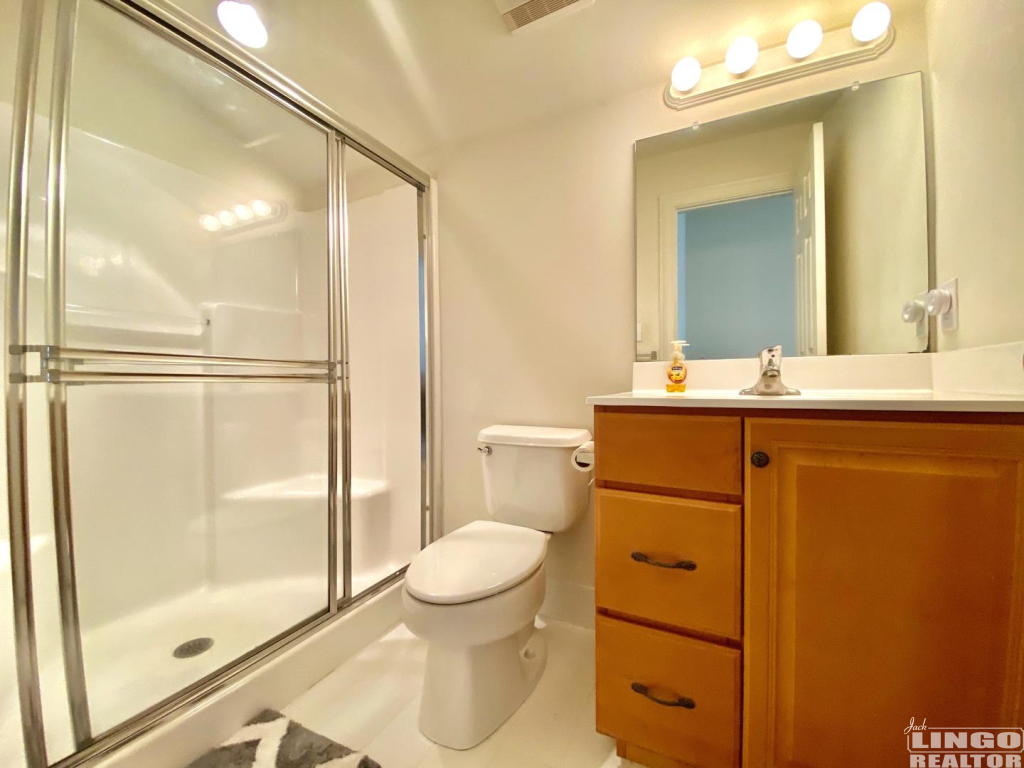 283rdflbat 28 NELL LOOP   Rental Property