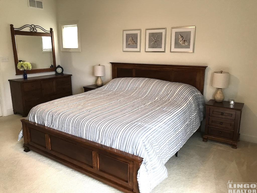 br1240nl 40 NELL LOOP   Rental Property