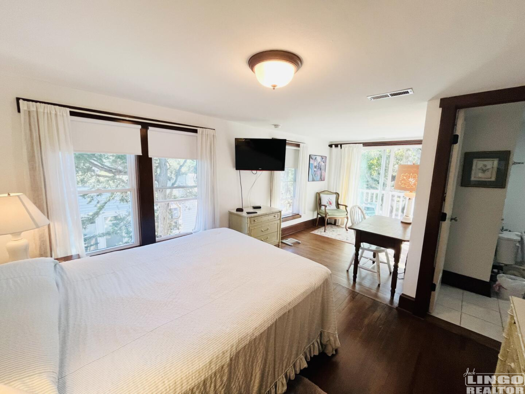 05D7632D-F8F1-44F2-99E6-977105BE3483 8 NORFOLK STREET Rental Property 05D7632D-F8F1-44F2-99E6-977105BE3483 8 NORFOLK STREET Rental Property
