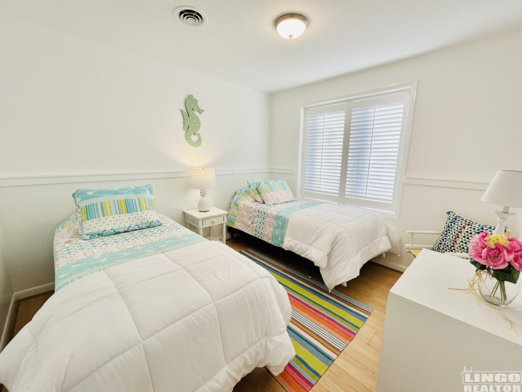IMG_0593 8 OCEAN DRIVE Rental Property IMG_0593 8 OCEAN DRIVE Rental Property