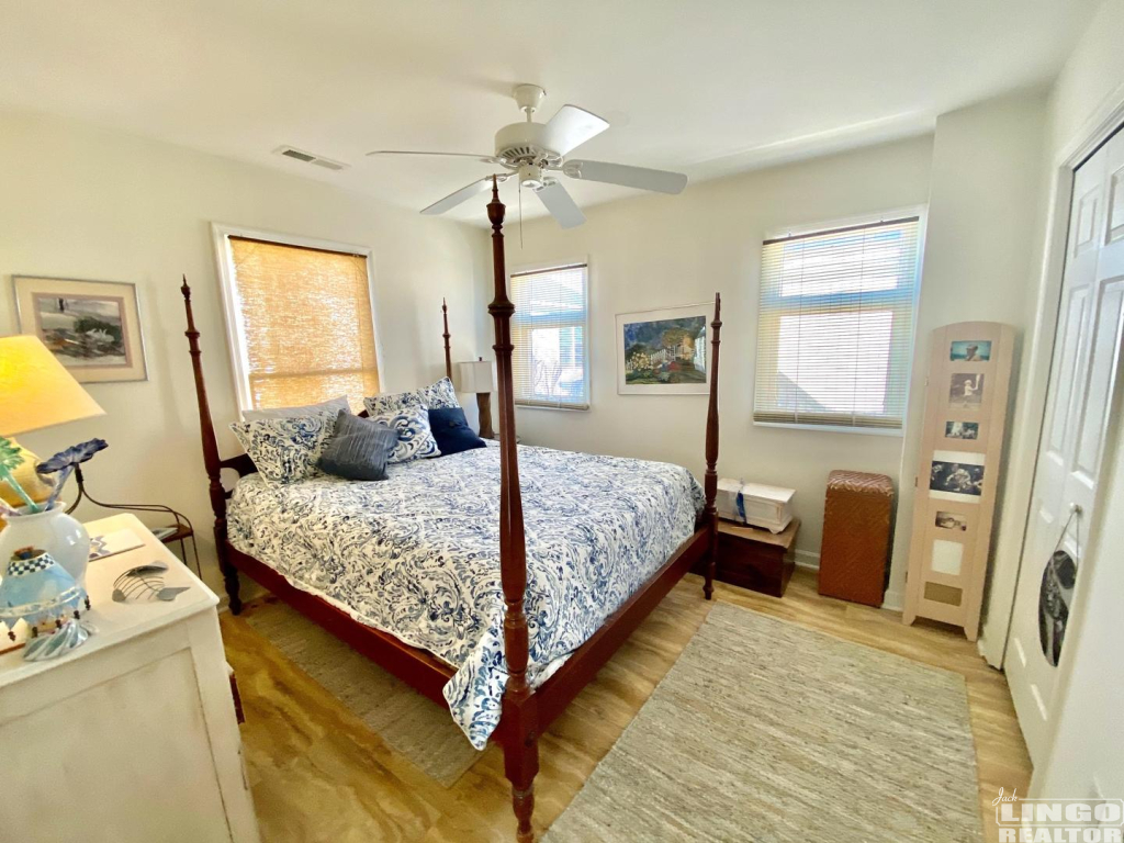 118bed3 118 READ AVENUE Rental Property 118bed3 118 READ AVENUE Rental Property