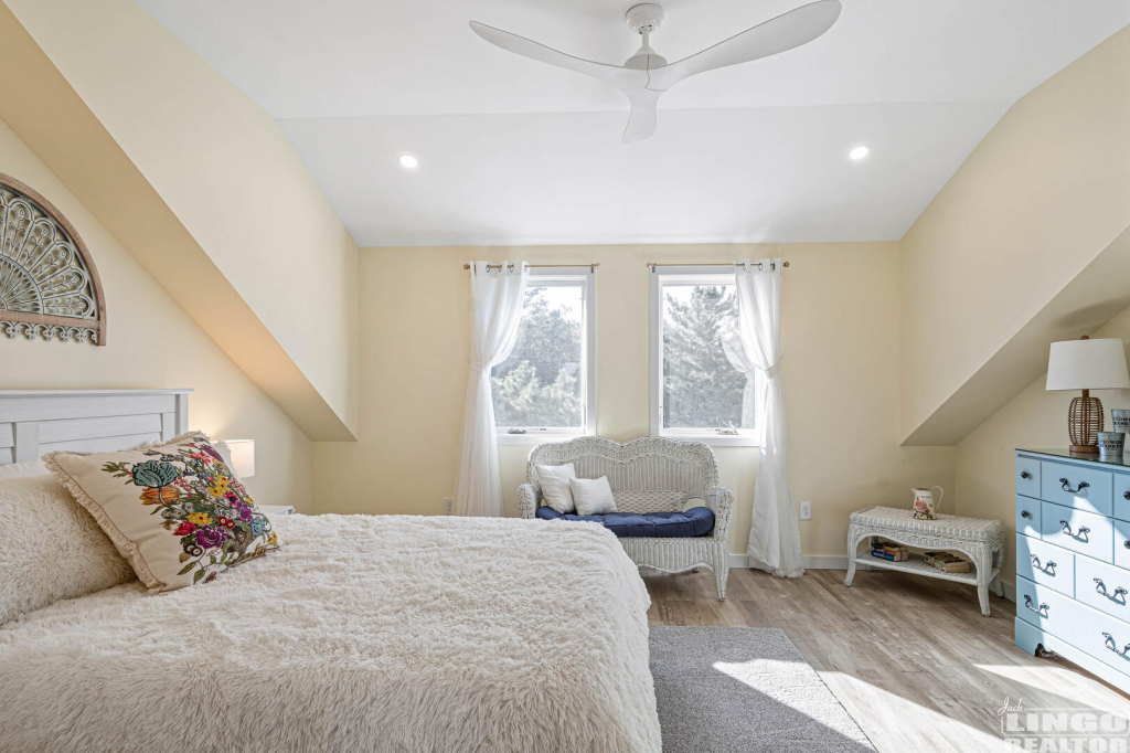 33+seastrandd-26 2 SEA STRAND COURT #33 Rental Property 33+seastrandd-26 2 SEA STRAND COURT #33 Rental Property