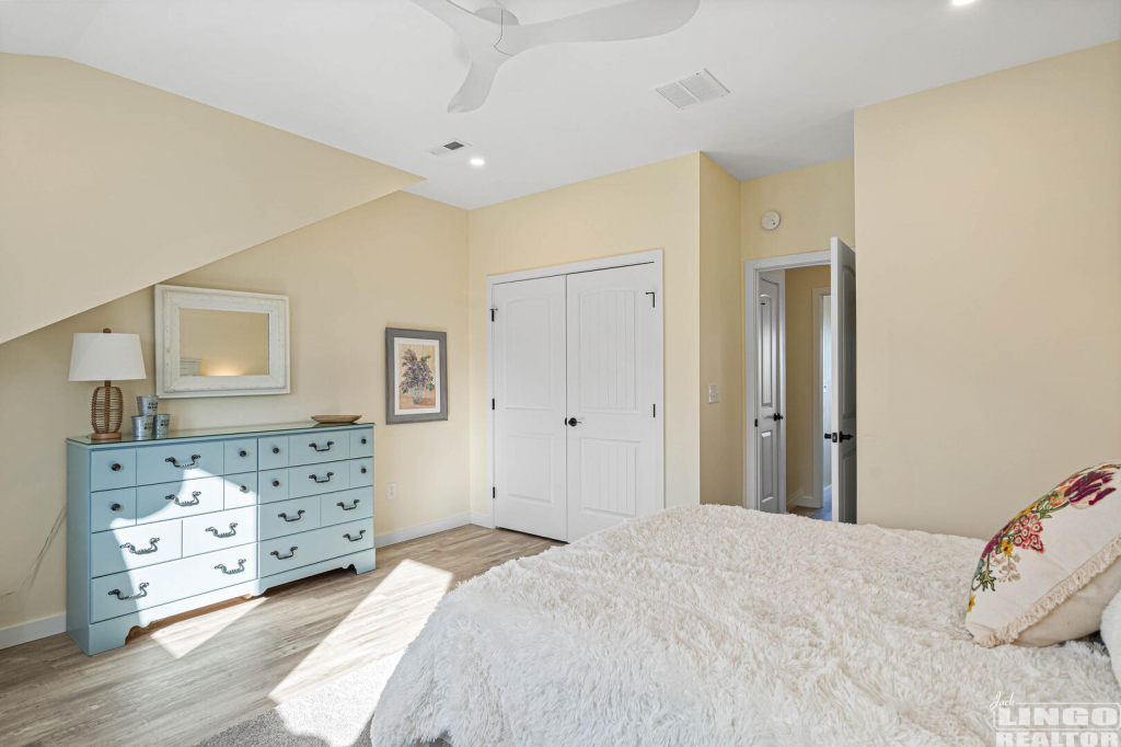 33+seastrandd-27 2 SEA STRAND COURT #33 Rental Property 33+seastrandd-27 2 SEA STRAND COURT #33 Rental Property
