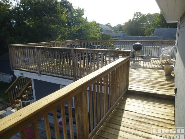 14-Deck-side 20B WEST STREET Rental Property 14-Deck-side 20B WEST STREET Rental Property