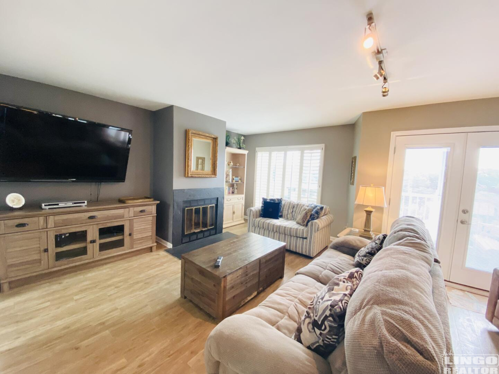 7864C14A-21D2-415B-BF7C-D9BD1B798D3A 50 WILMINGTON AVENUE #316 Rental Property 7864C14A-21D2-415B-BF7C-D9BD1B798D3A 50 WILMINGTON AVENUE #316 Rental Property