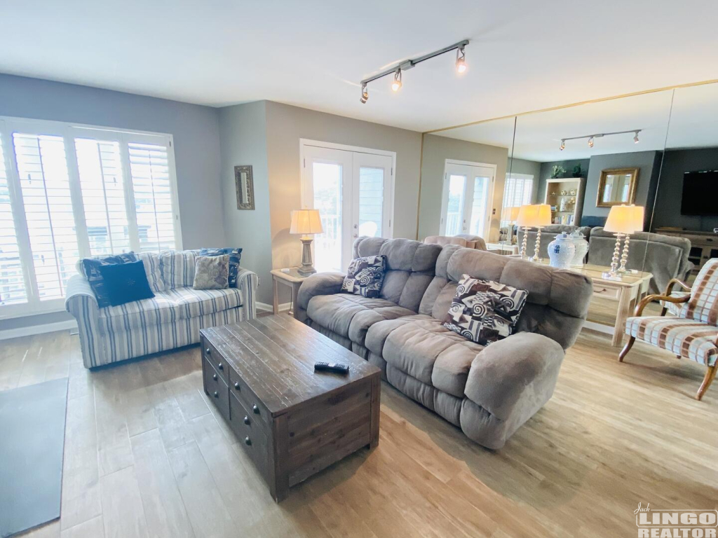 93B47B26-F5A3-42CE-93AA-0D22C50A1CFB 50 WILMINGTON AVENUE #316 Rental Property 93B47B26-F5A3-42CE-93AA-0D22C50A1CFB 50 WILMINGTON AVENUE #316 Rental Property