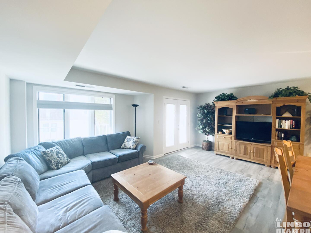 F7B4BDCF-E4AA-4F57-BBA9-AB1FC64A7BE4 50 WILMINGTON AVENUE #106 Rental Property F7B4BDCF-E4AA-4F57-BBA9-AB1FC64A7BE4 50 WILMINGTON AVENUE #106 Rental Property
