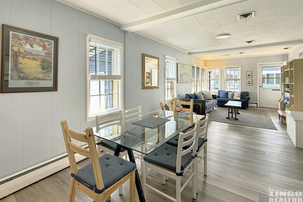 301+Savannah+Dining+2 301 E Savannah Road Rental Property 301+Savannah+Dining+2 301 E Savannah Road Rental Property