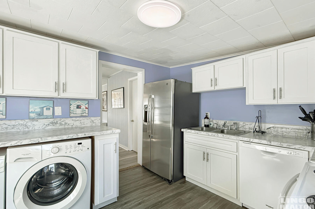 301+Savannah+Kitchen+2 301 E Savannah Road Rental Property 301+Savannah+Kitchen+2 301 E Savannah Road Rental Property