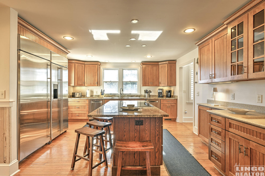 2400+Bay+Dr+Kitchen+1 2400 Bay Avenue Rental Property 2400+Bay+Dr+Kitchen+1 2400 Bay Avenue Rental Property