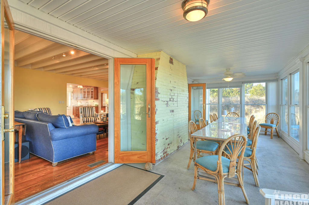 2400+Bay+Dr+Porch+3 2400 Bay Avenue Rental Property 2400+Bay+Dr+Porch+3 2400 Bay Avenue Rental Property