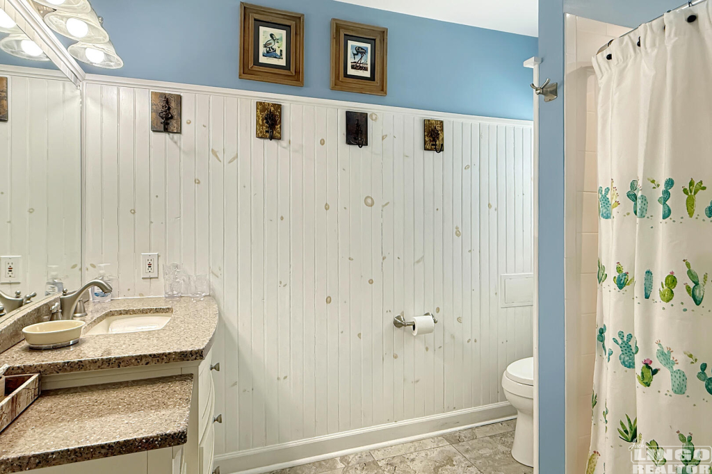 104+Cape+Shores+Bathroom+2 104 W Cape Shores Drive Rental Property 104+Cape+Shores+Bathroom+2 104 W Cape Shores Drive Rental Property