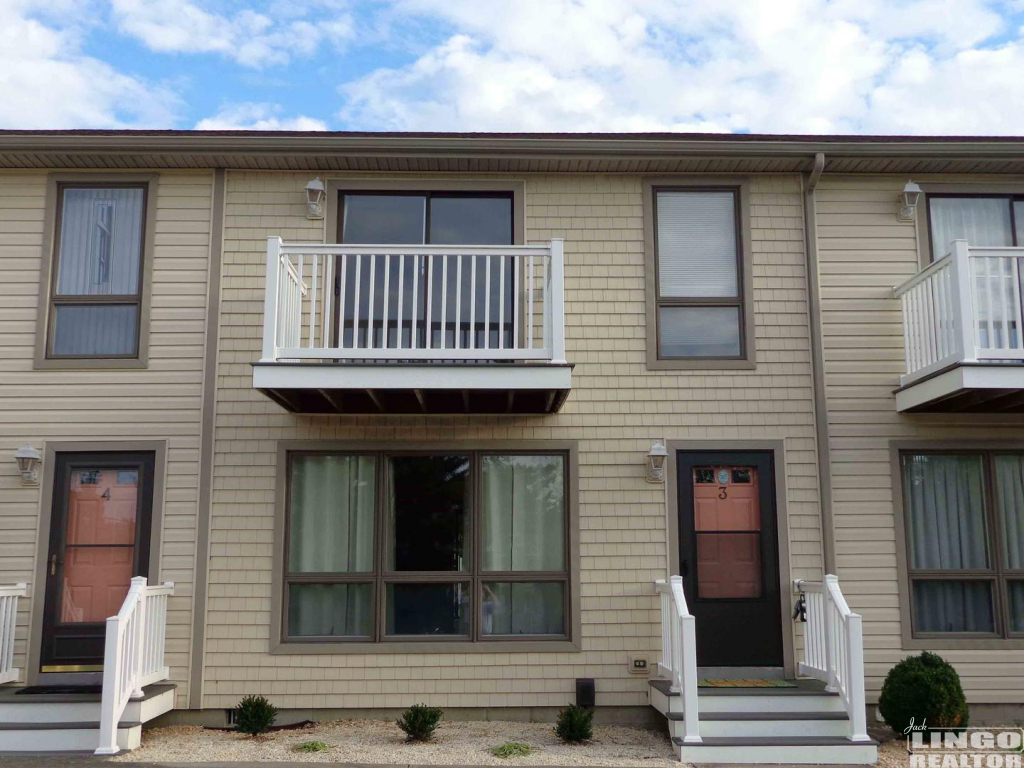 148245_pix2.jpeg 215 W. Cedar Street #3 Rental Property 148245_pix2.jpeg 215 W. Cedar Street #3 Rental Property