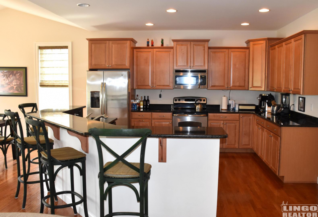 7 33492 West Hunters Run Rental Property