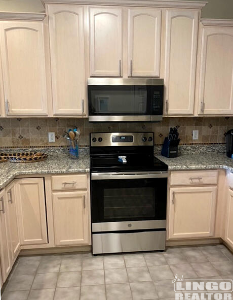 11 33130 N Village Loop #3305 Rental Property 11 33130 N Village Loop #3305 Rental Property