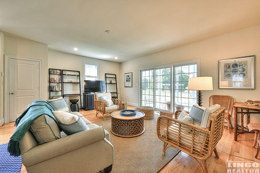 1 Lewes Rentals