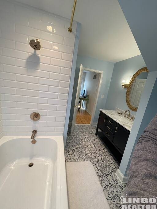 Guest+Bath 223 Second Street Rental Property Guest+Bath 223 Second Street Rental Property