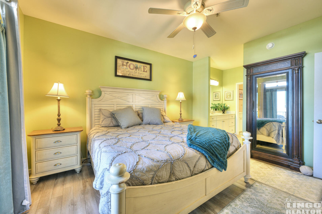 16 17476 Slipper Shell Way #17 Rental Property