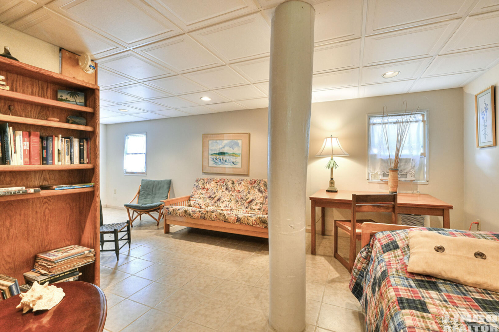 2840+Bay+Shore+Dr+Lounge 2840 S Bayshore Drive Rental Property 2840+Bay+Shore+Dr+Lounge 2840 S Bayshore Drive Rental Property