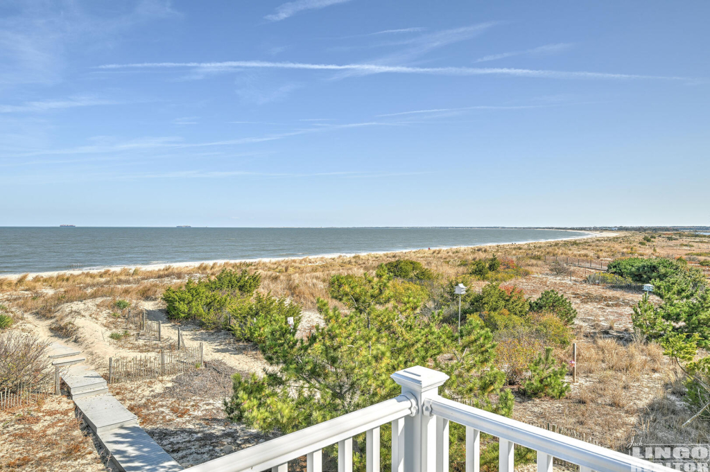 2840+Bay+Shore+Dr+View+2 2840 S Bayshore Drive Rental Property 2840+Bay+Shore+Dr+View+2 2840 S Bayshore Drive Rental Property