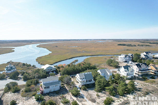 Drone+5 2840 S Bayshore Drive Rental Property Drone+5 2840 S Bayshore Drive Rental Property