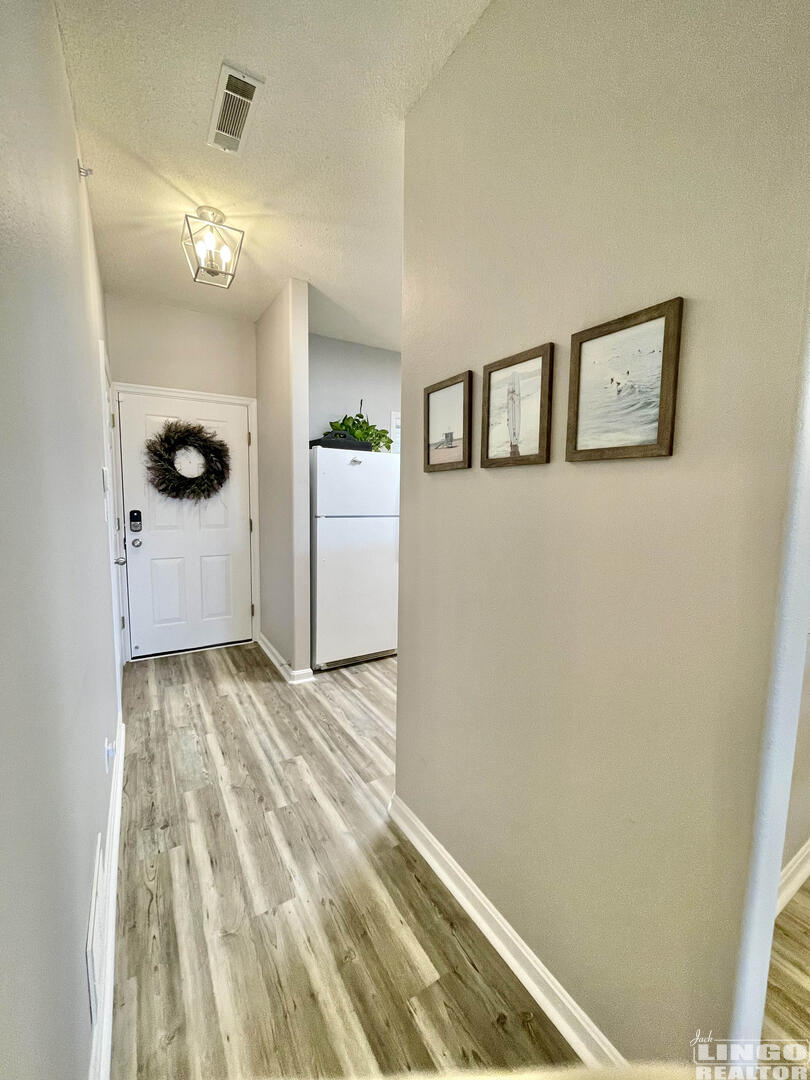 Entryway 33106 N Village Loop #1302 Rental Property Entryway 33106 N Village Loop #1302 Rental Property