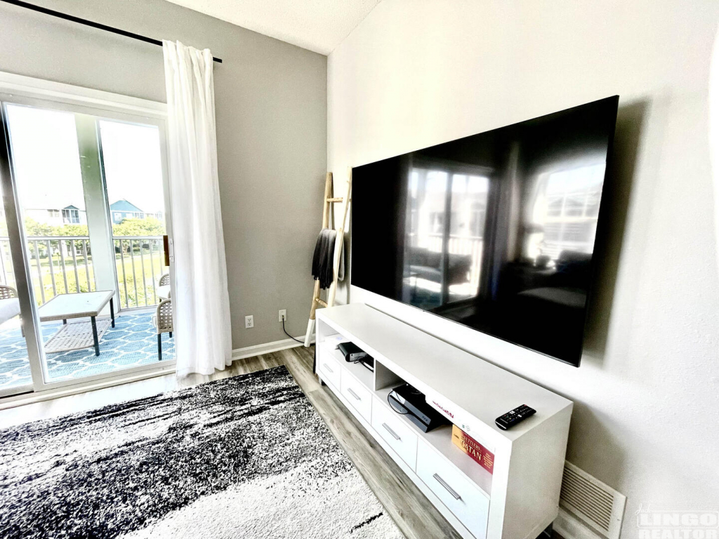 Flat+Screen+TV 33106 N Village Loop #1302 Rental Property Flat+Screen+TV 33106 N Village Loop #1302 Rental Property