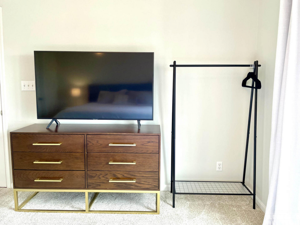 Main+Bedroom 33106 N Village Loop #1302 Rental Property Main+Bedroom 33106 N Village Loop #1302 Rental Property