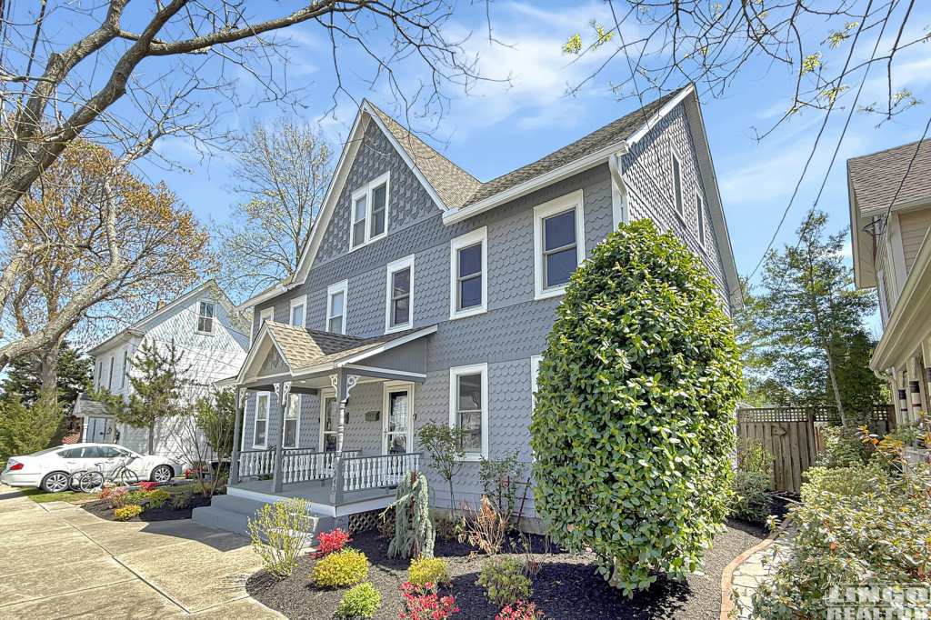 343+Market+Front+Exteror+2 341 Market Street Rental Property