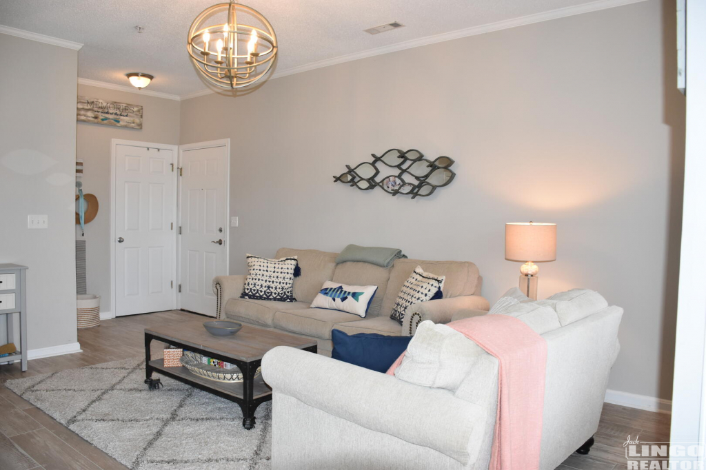 3 17046 N Brandt St #2107 Rental Property