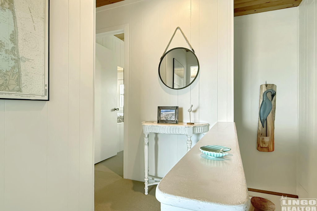 16+Pilot+Point+Hall+Stairs 16 Pilot Point Rental Property 16+Pilot+Point+Hall+Stairs 16 Pilot Point Rental Property