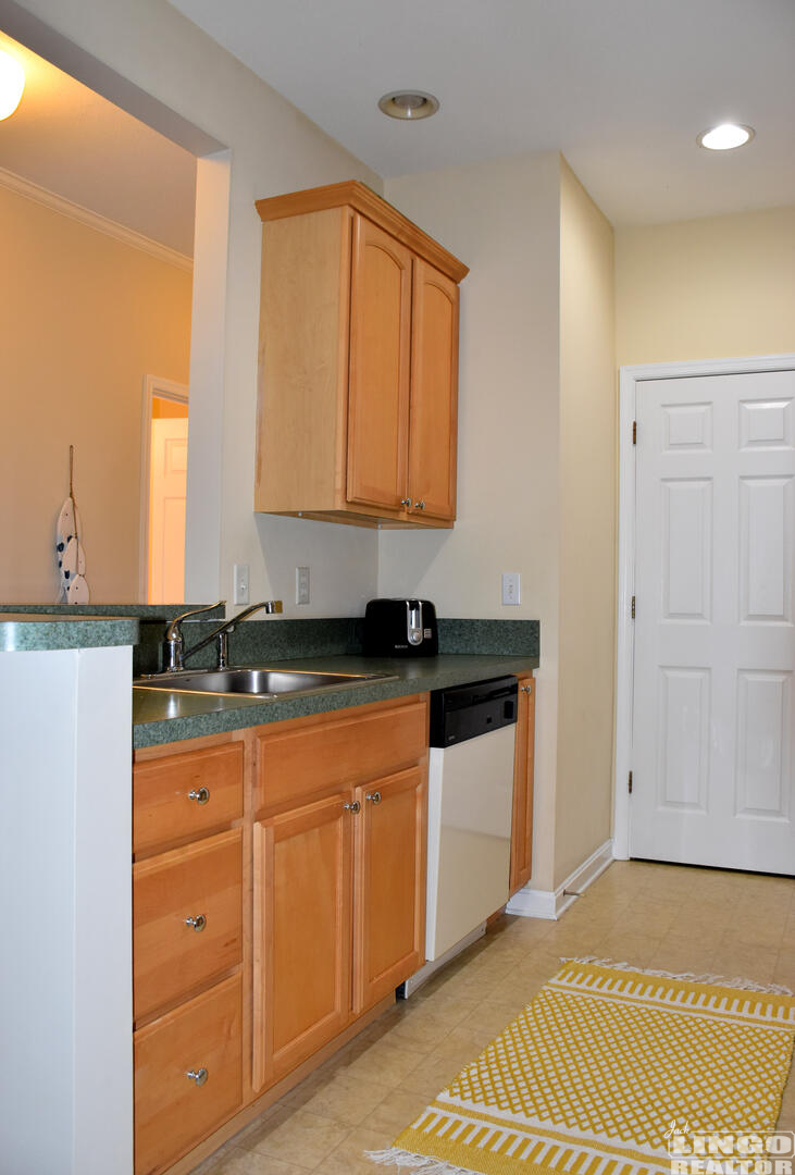 8 17054 N Brandt St #1305 Rental Property 8 17054 N Brandt St #1305 Rental Property
