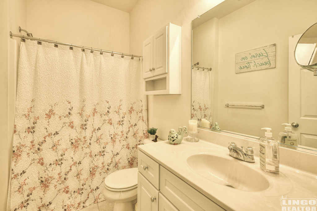 17388+N+Village+Main+28+Bathroom 17388 N Village Main Blvd #28 Rental Property 17388+N+Village+Main+28+Bathroom 17388 N Village Main Blvd #28 Rental Property