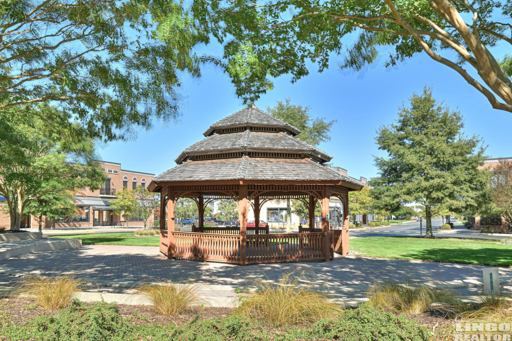 17388+N+Village+Main+28+Gazebo+2 17388 N Village Main Blvd #28 Rental Property 17388+N+Village+Main+28+Gazebo+2 17388 N Village Main Blvd #28 Rental Property