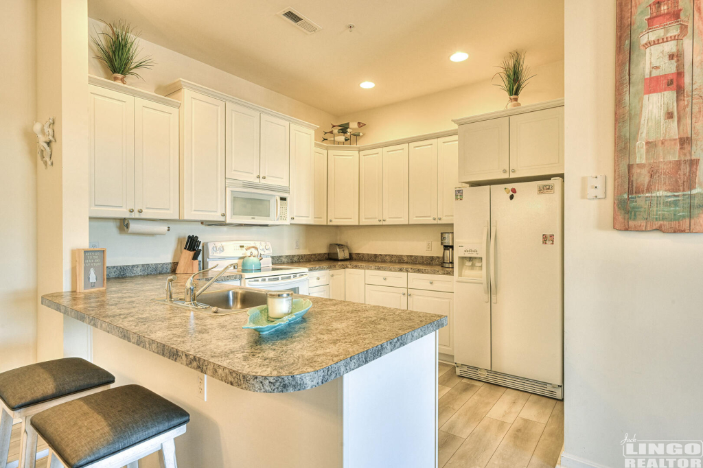 17388+N+Village+Main+28+Kitchen+1 17388 N Village Main Blvd #28 Rental Property 17388+N+Village+Main+28+Kitchen+1 17388 N Village Main Blvd #28 Rental Property