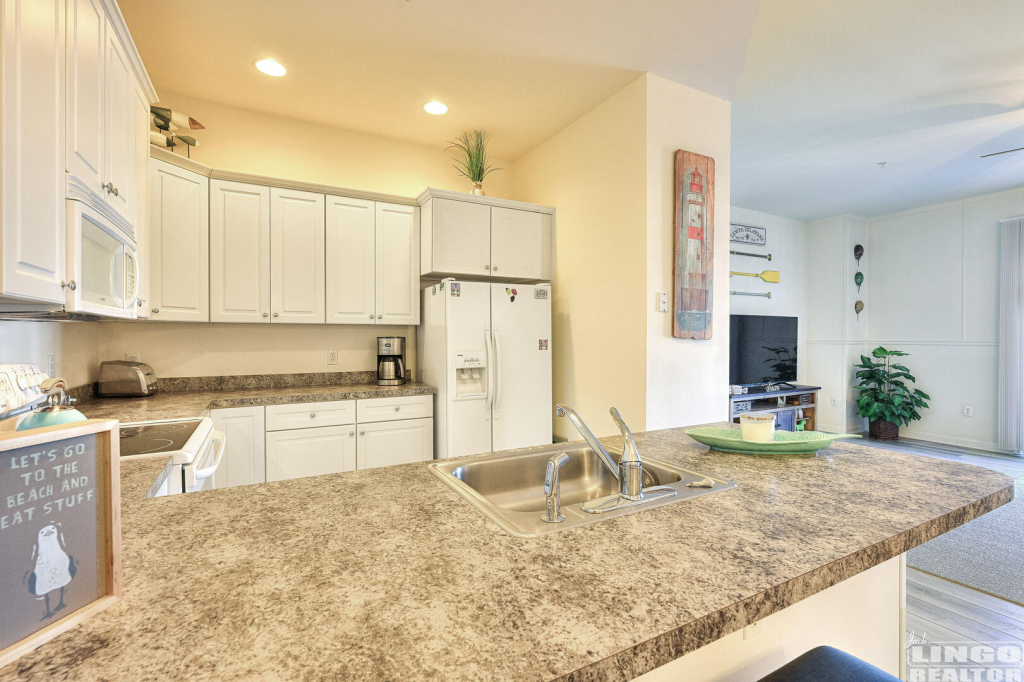 17388+N+Village+Main+28+Kitchen+3 17388 N Village Main Blvd #28 Rental Property 17388+N+Village+Main+28+Kitchen+3 17388 N Village Main Blvd #28 Rental Property