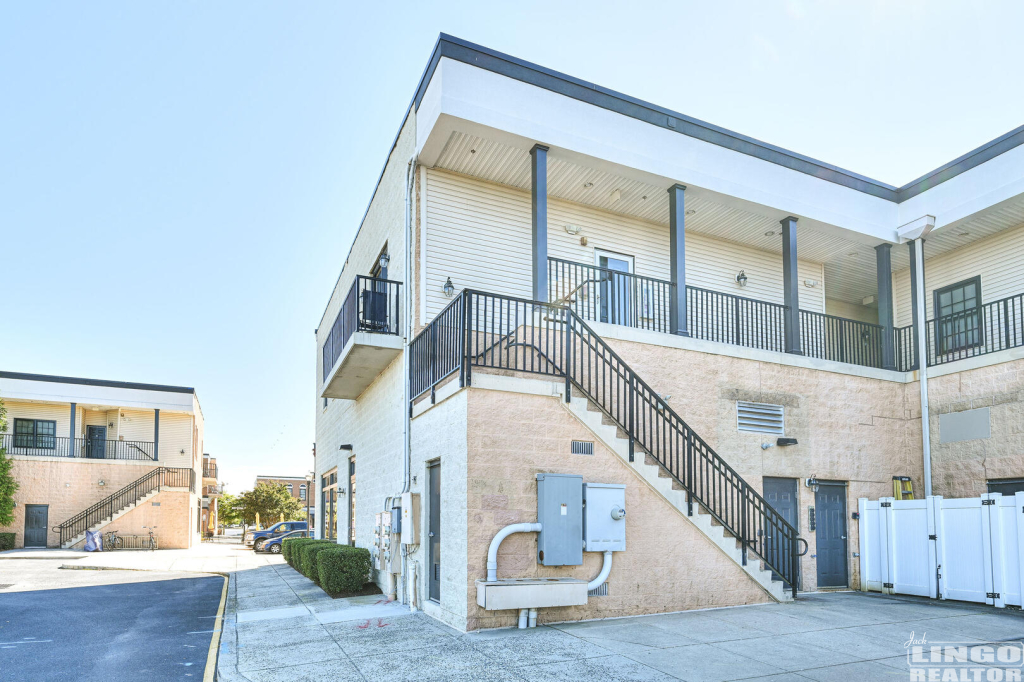 17388+N+Village+Main+28+Rear+Exterior+2 17388 N Village Main Blvd #28 Rental Property 17388+N+Village+Main+28+Rear+Exterior+2 17388 N Village Main Blvd #28 Rental Property