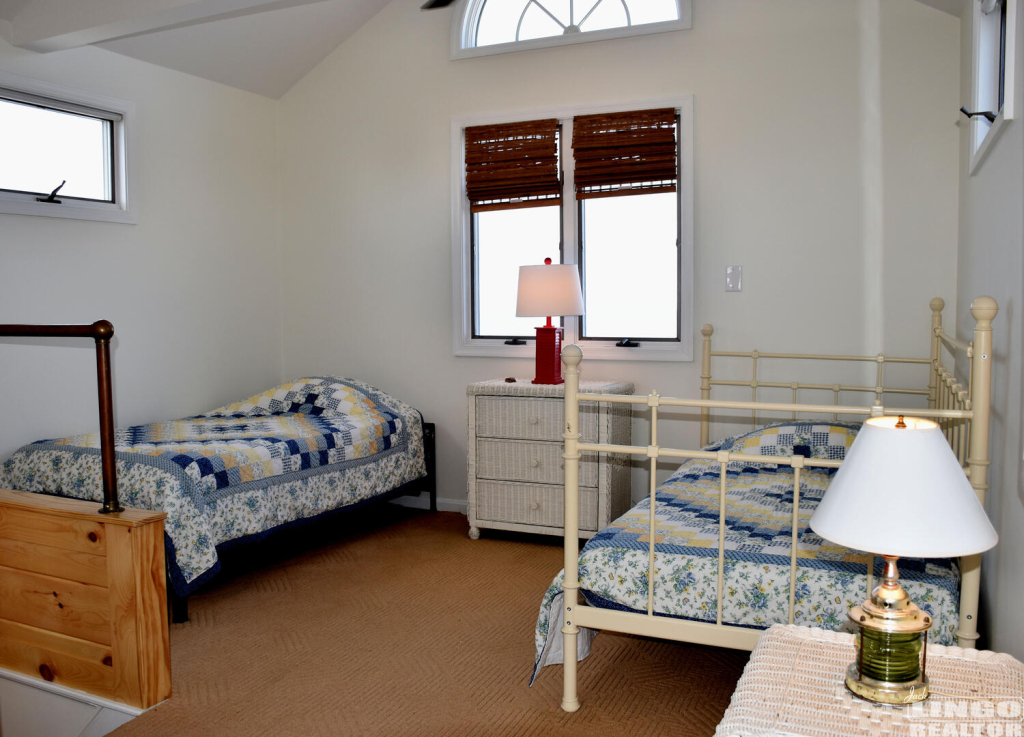 20 9025 Shore Drive Rental Property 20 9025 Shore Drive Rental Property