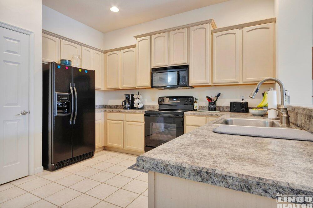 005_img_1058_730 33323 E Chesapeake St #34 Rental Property 005_img_1058_730 33323 E Chesapeake St #34 Rental Property