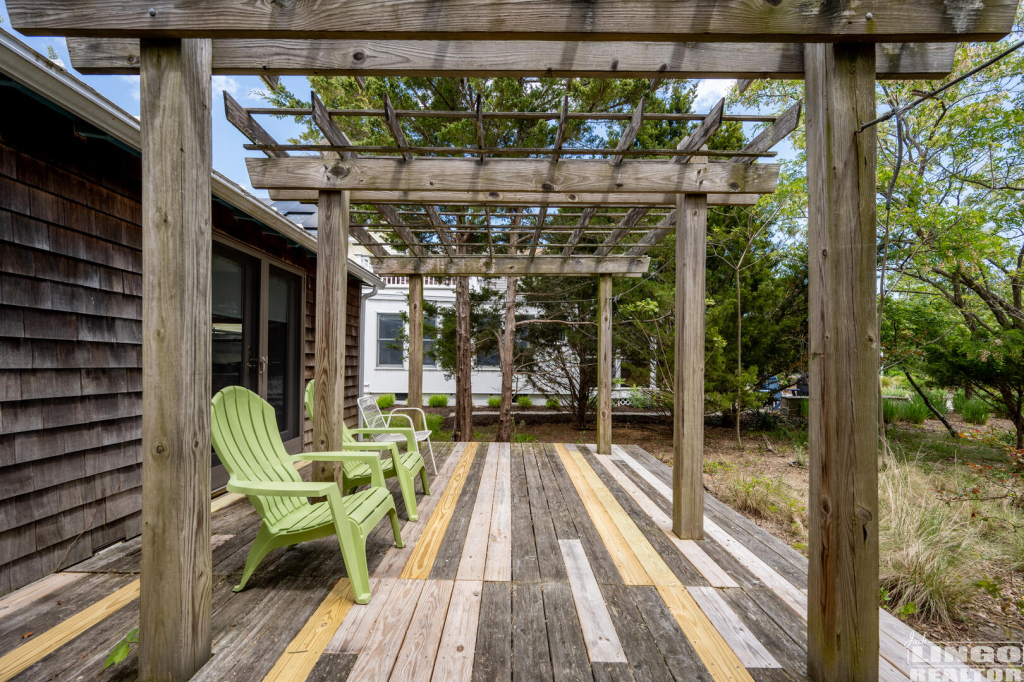 Copy+of+CanalW109-1patio 109 West Canal Street Rental Property Copy+of+CanalW109-1patio 109 West Canal Street Rental Property
