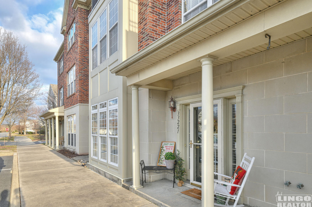 33221+W+Edgemoor+Exterior+3 33221 W Edgemoor Street Rental Property 33221+W+Edgemoor+Exterior+3 33221 W Edgemoor Street Rental Property